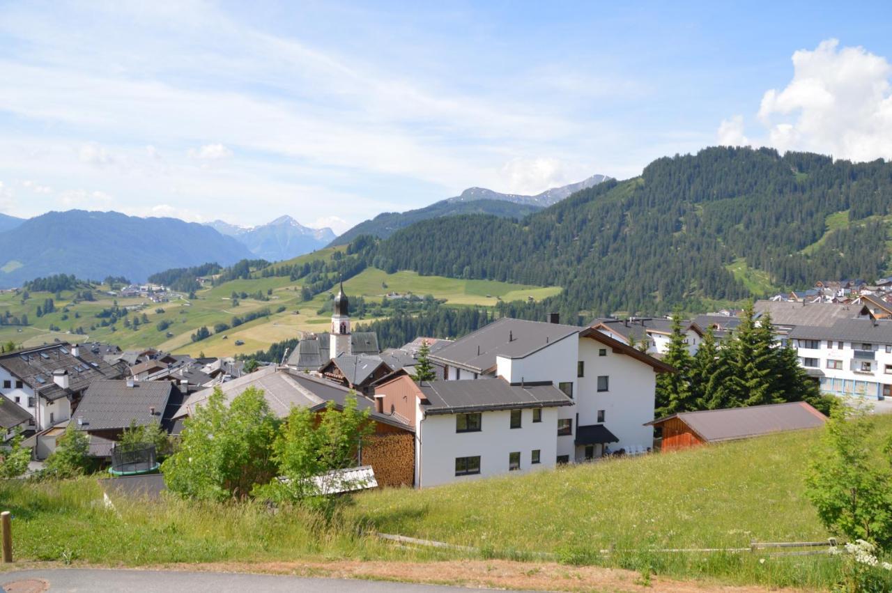 Apart Bergsonne ฟิสส์ ภายนอก รูปภาพ